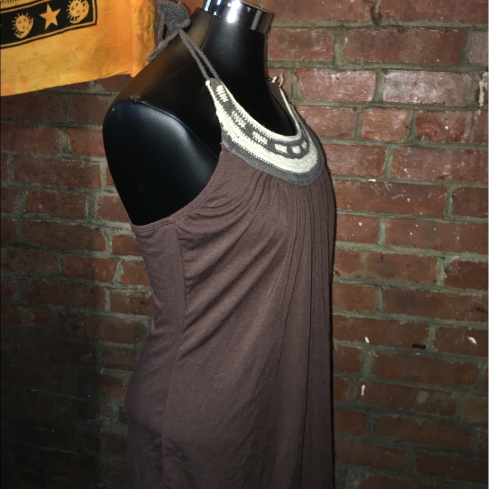 Women’s Knit Tanktop - Picture 3 of 5
